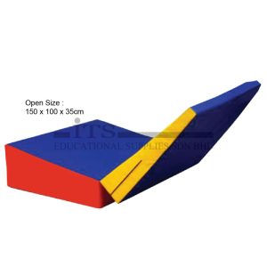 GYMNASTICS FOLDING INCLINE MAT