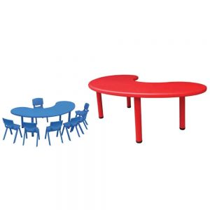 HALF MOON PLASTIC TABLE - ITS Educational Supplies Sdn Bhd
